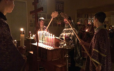 At the Service of the 12 Passion Gospel readings